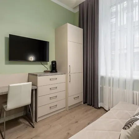 Centre - 5 Min From Old Town Appartement