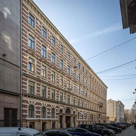 Apartment Centre - 5 Min From Old Town